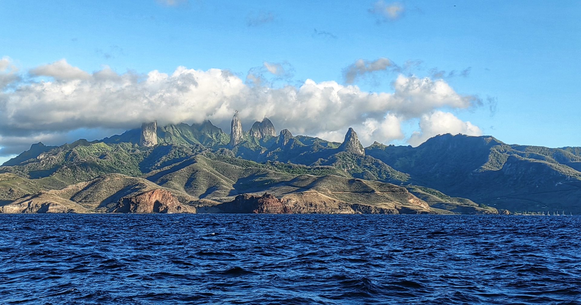 Маркизы (Маркизские острова) и Рангироа 2024 — фото 11